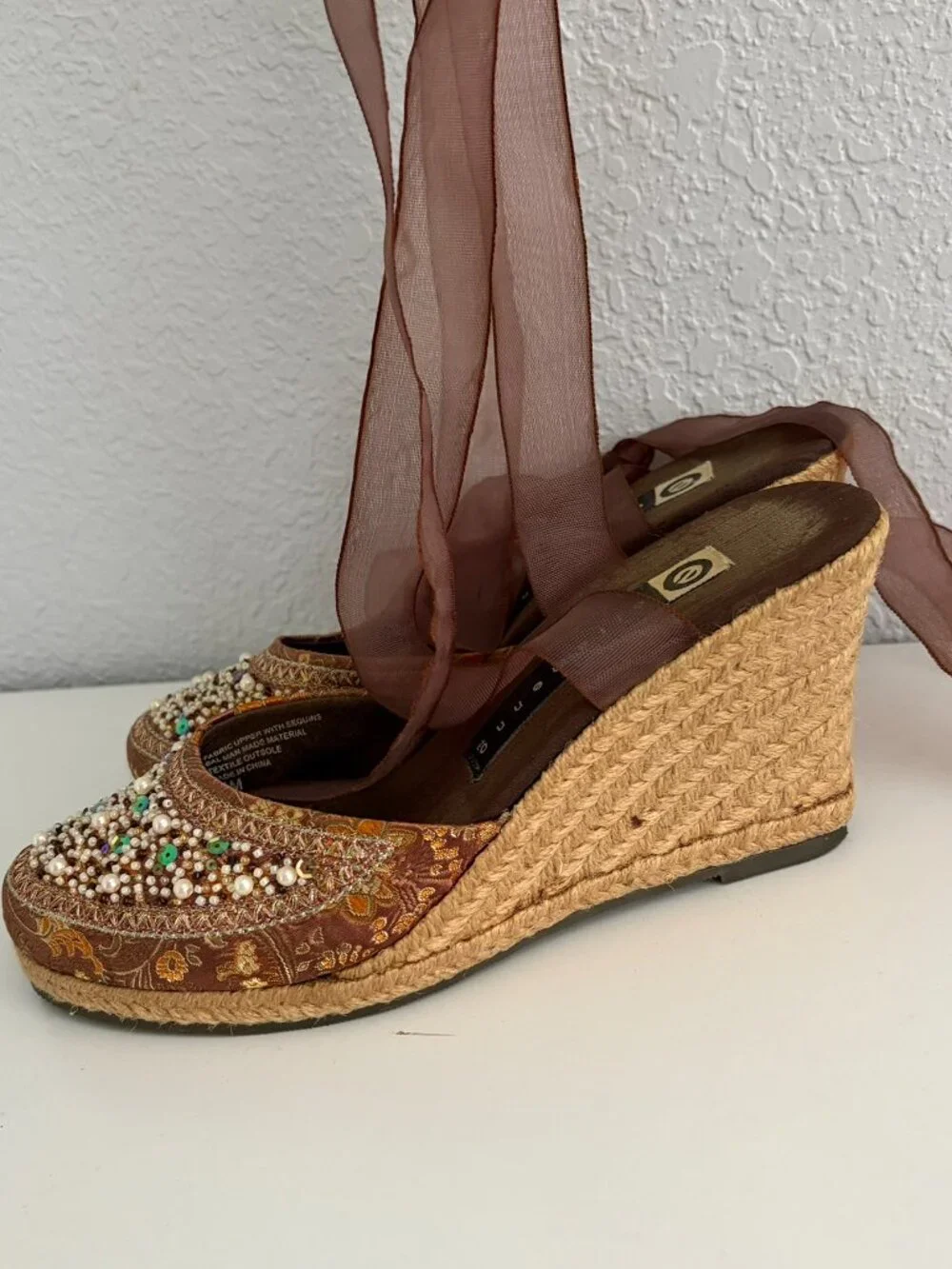 Ellemenno size 9.5 beaded y2k Espadrille Wedge Shoes